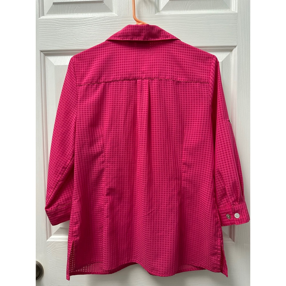 Kim Rogers 3/4 sleeve Sheer Material Pink Shirt Size M Button Up Faint Check - Picture 2 of 6